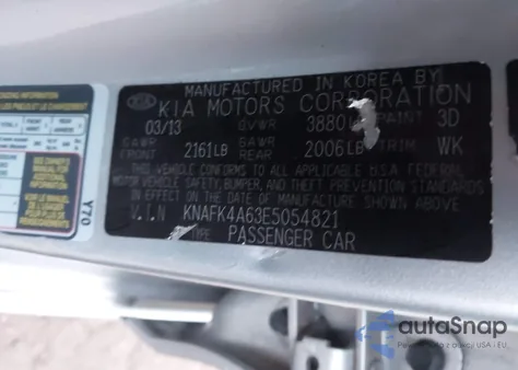 2014 Kia Forte Lx z USA, uszkodzony, nr VIN KNAFK4A63E5054821